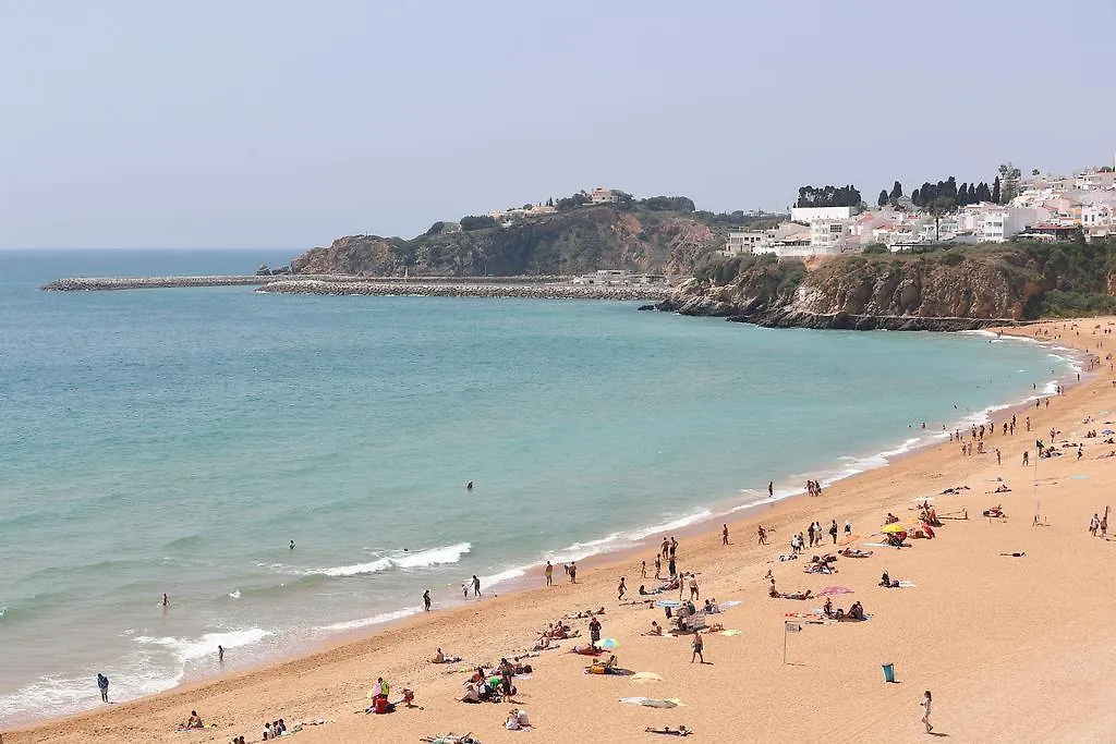 Original 3 Bedroom Downtown Albufeira Apartamento