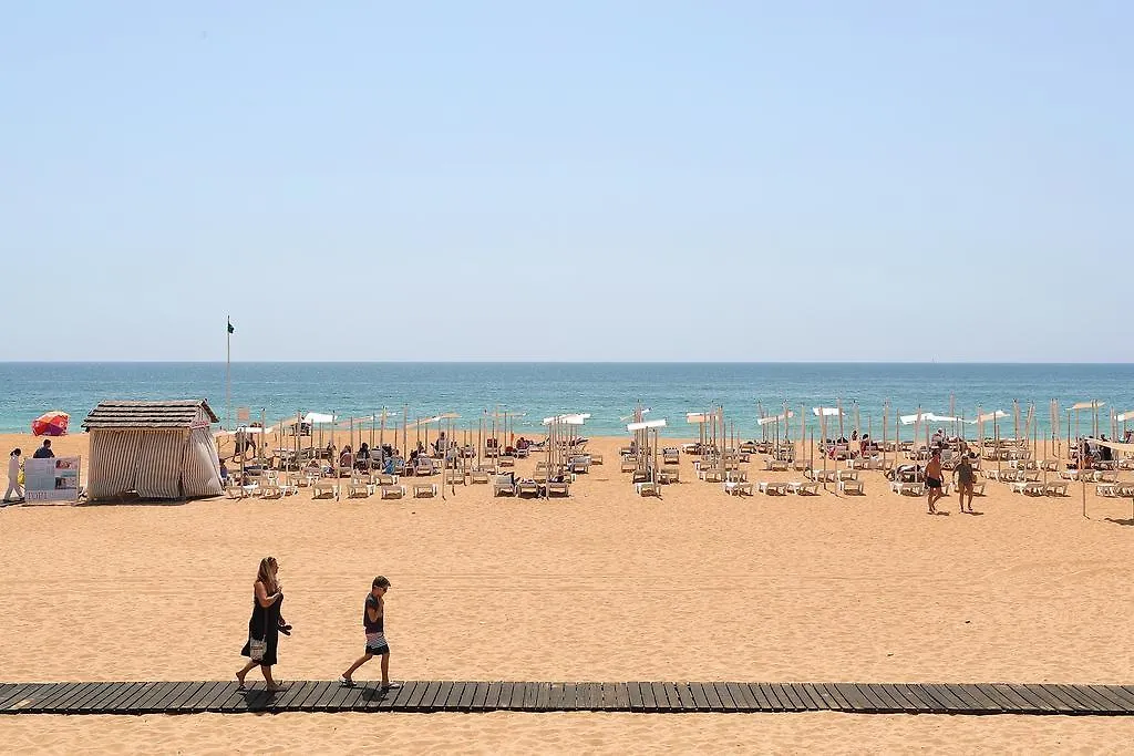Original 3 Bedroom Downtown Albufeira